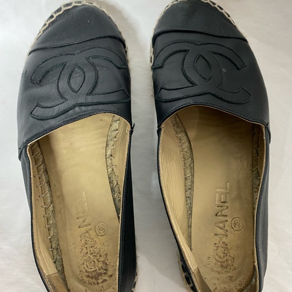 Chanel black leather CC espadrilles - Picture 4 of 9